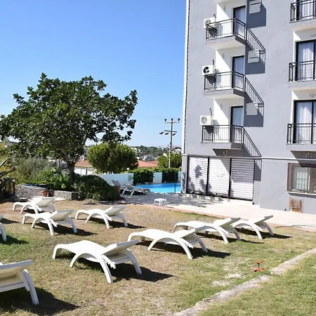 Papillon Hotel 3*