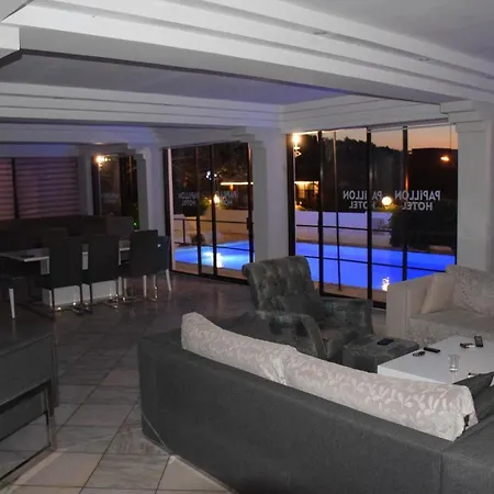 Papillon Hotel 3*