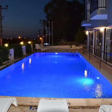 Papillon Hotel 3*