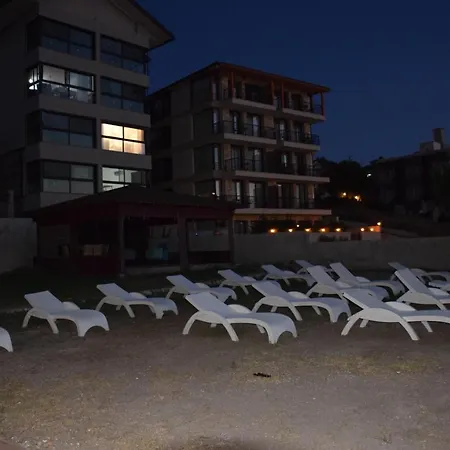 Papillon Hotel 3*